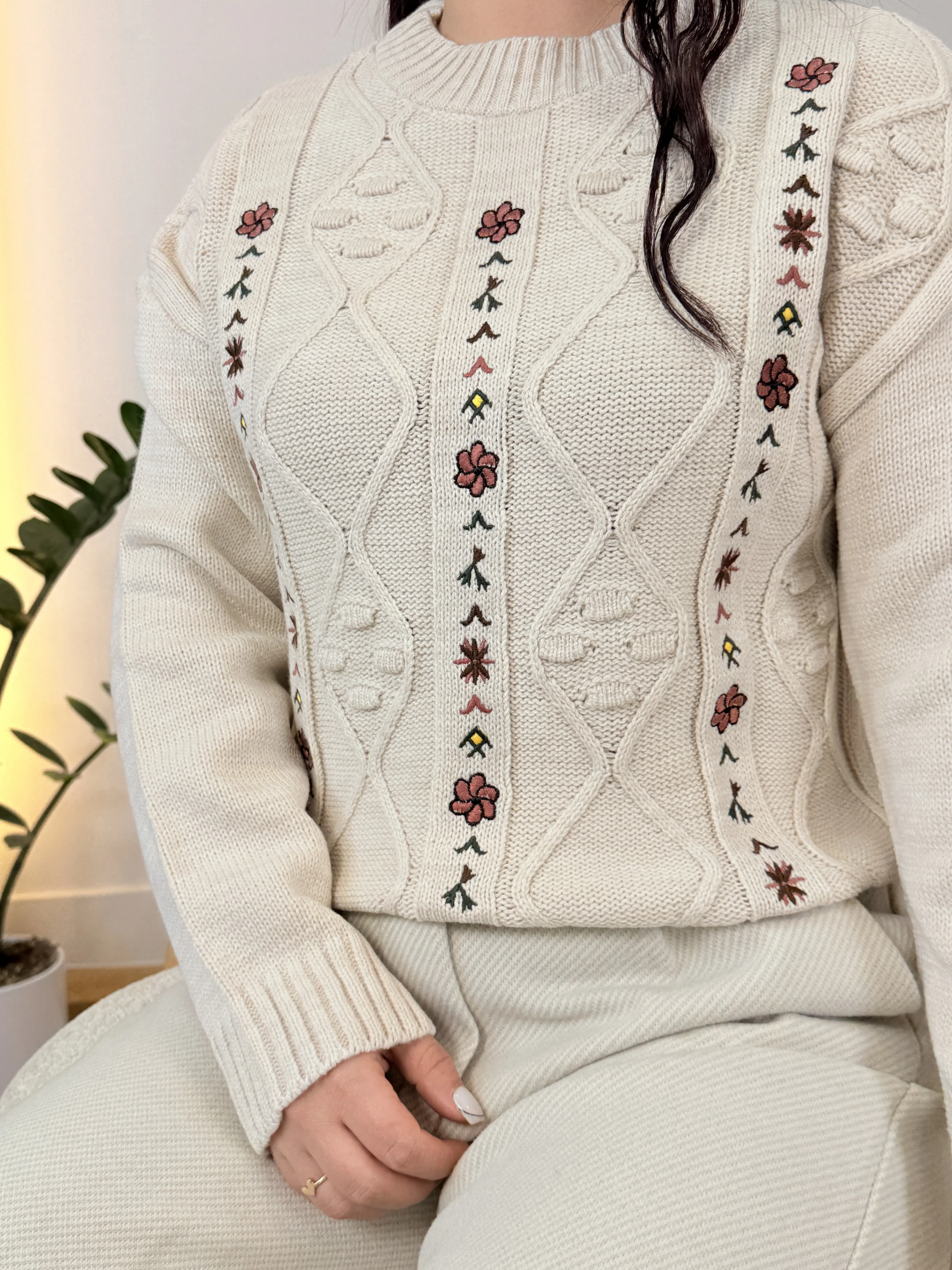 بافت گلدوزی ریز